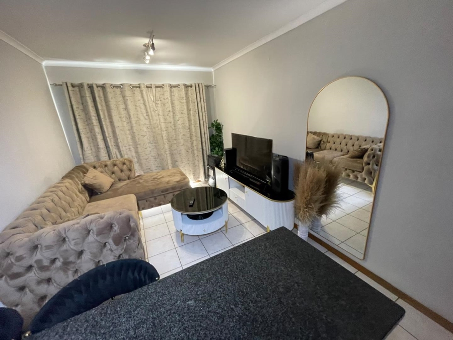 1 Bedroom Property for Sale in Esther Park Gauteng
