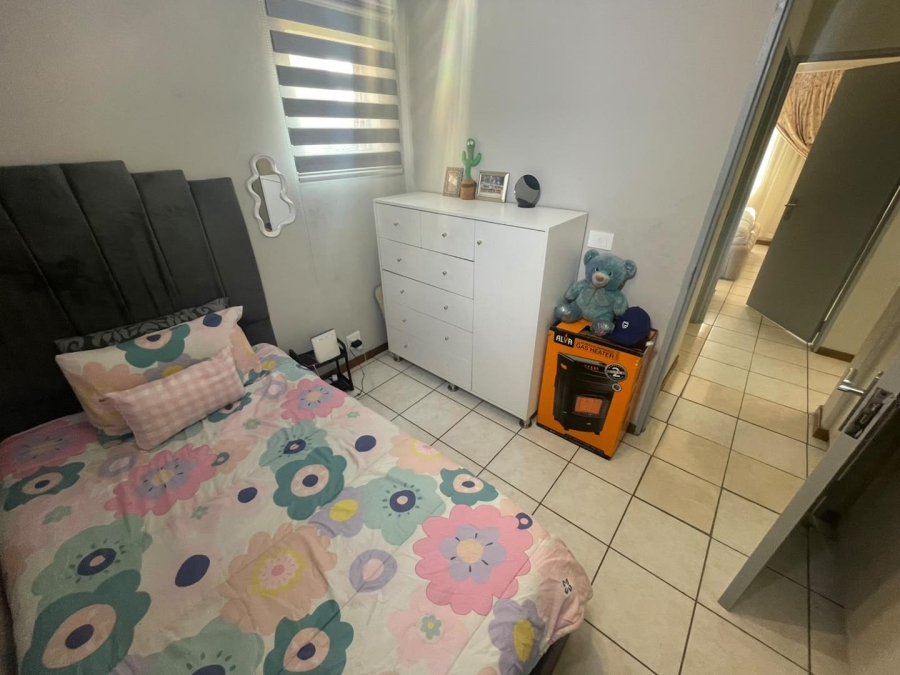 1 Bedroom Property for Sale in Esther Park Gauteng