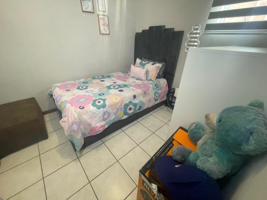 1 Bedroom Property for Sale in Esther Park Gauteng