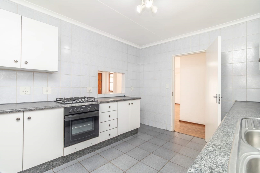 3 Bedroom Property for Sale in Barbeque Downs Gauteng