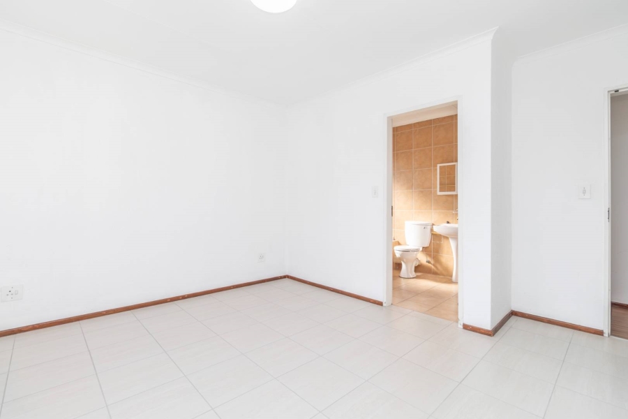 3 Bedroom Property for Sale in Barbeque Downs Gauteng