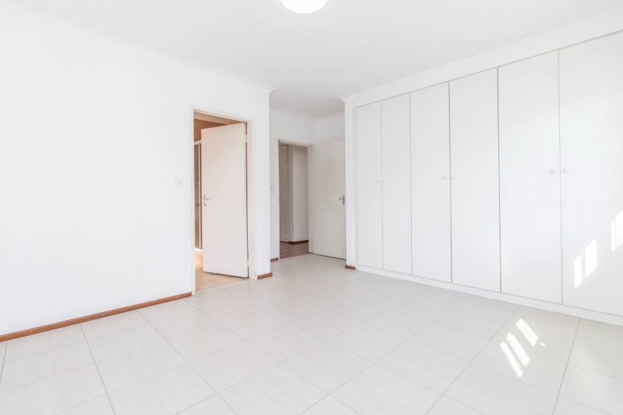 3 Bedroom Property for Sale in Barbeque Downs Gauteng