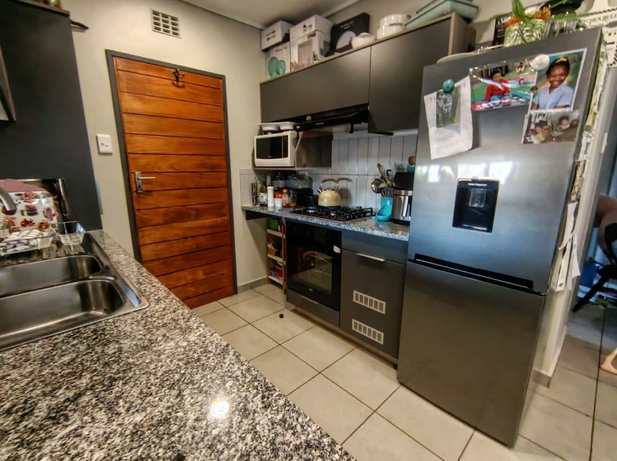 3 Bedroom Property for Sale in Albertsdal Gauteng