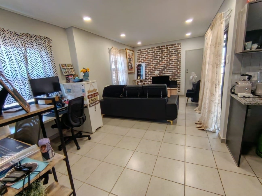 3 Bedroom Property for Sale in Albertsdal Gauteng