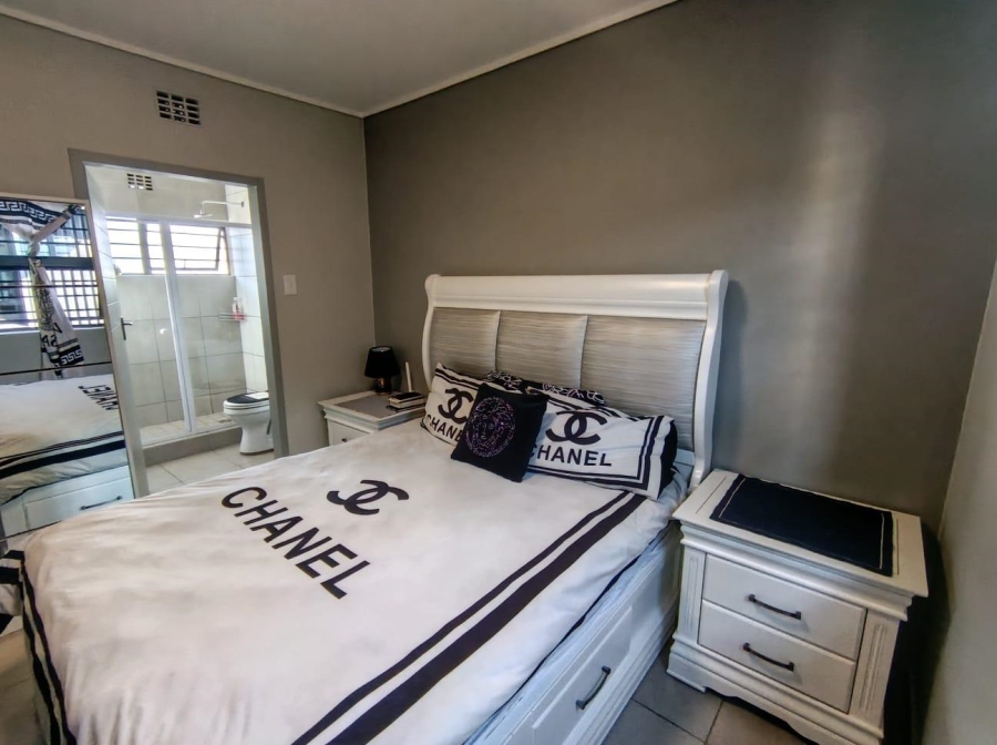 3 Bedroom Property for Sale in Albertsdal Gauteng