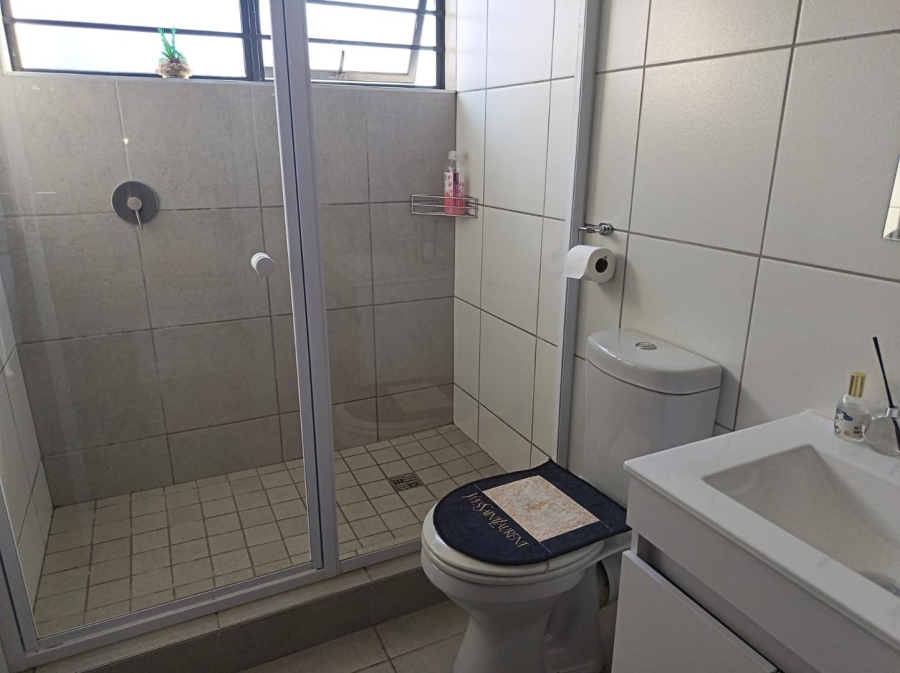 3 Bedroom Property for Sale in Albertsdal Gauteng