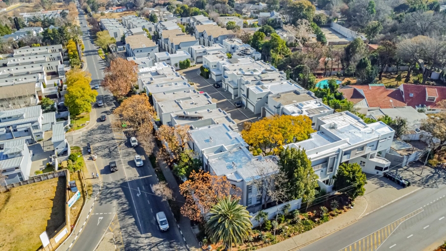 2 Bedroom Property for Sale in Bryanston Gauteng