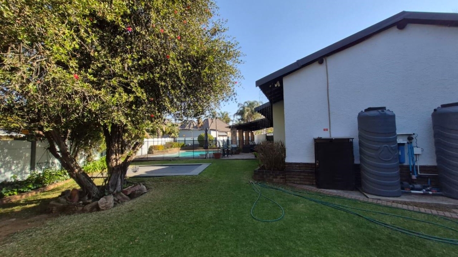 4 Bedroom Property for Sale in Van Riebeeck Park Gauteng