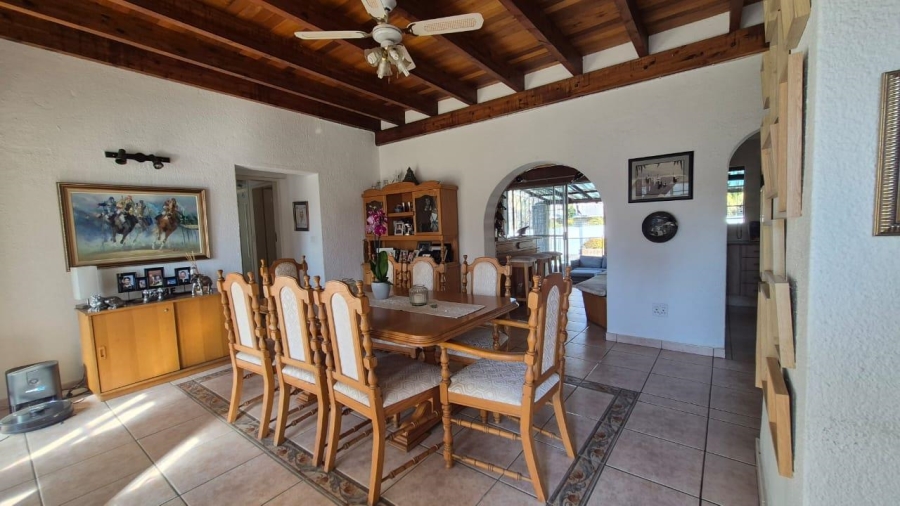 4 Bedroom Property for Sale in Van Riebeeck Park Gauteng