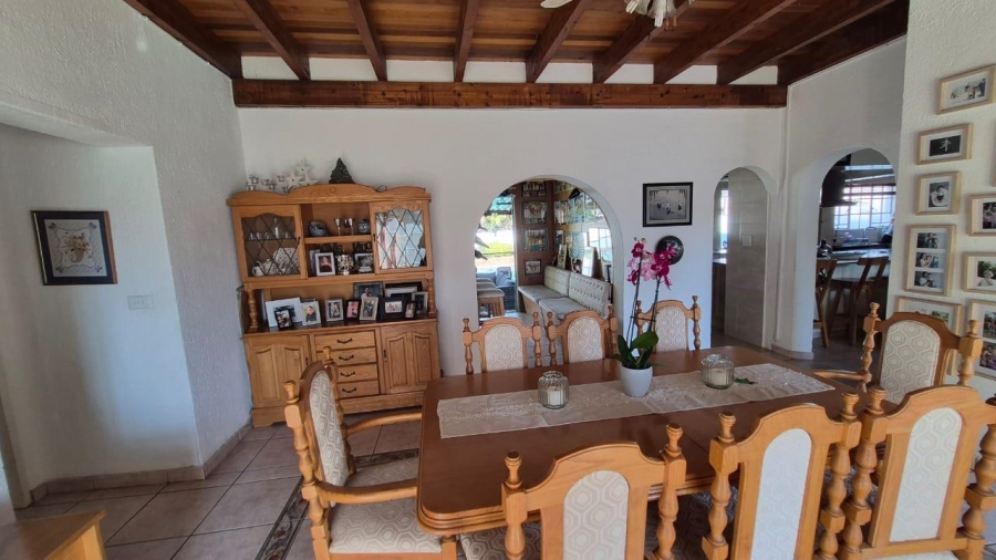 4 Bedroom Property for Sale in Van Riebeeck Park Gauteng