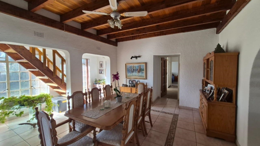 4 Bedroom Property for Sale in Van Riebeeck Park Gauteng