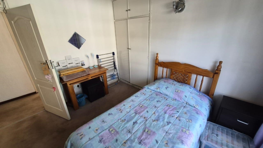 4 Bedroom Property for Sale in Van Riebeeck Park Gauteng
