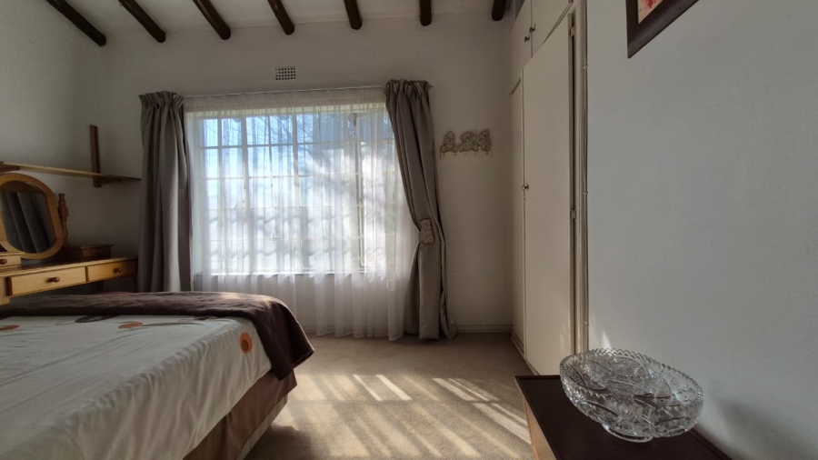 4 Bedroom Property for Sale in Van Riebeeck Park Gauteng