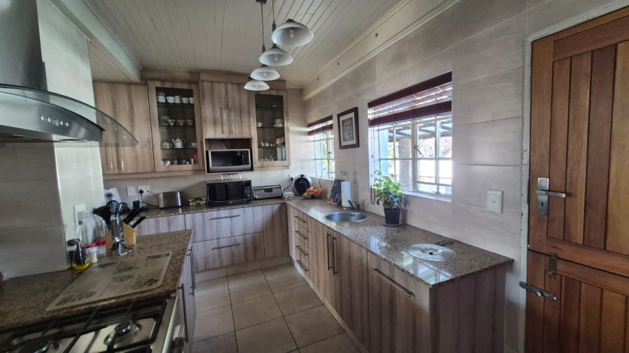 4 Bedroom Property for Sale in Van Riebeeck Park Gauteng