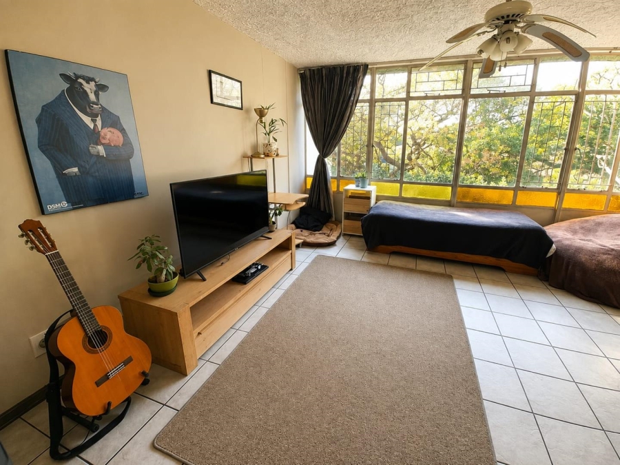 2 Bedroom Property for Sale in Queenswood Gauteng