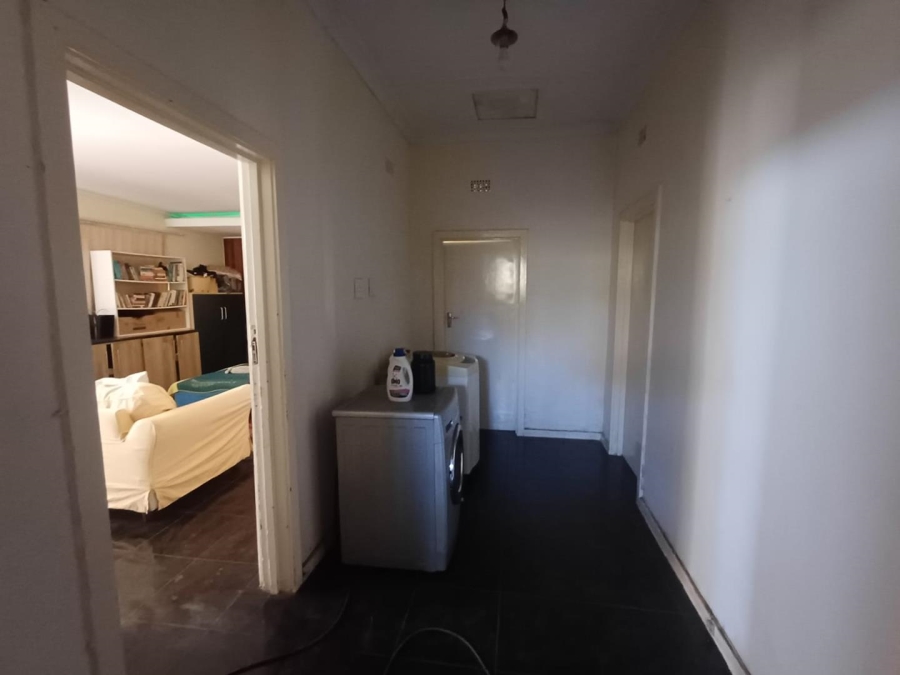 7 Bedroom Property for Sale in Kenilworth Gauteng