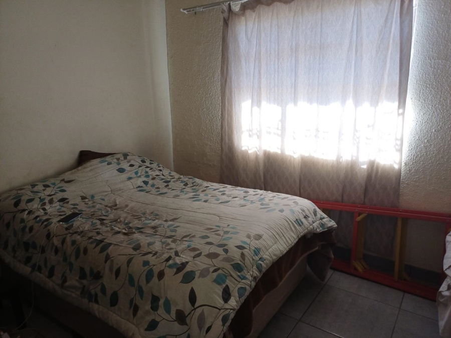 7 Bedroom Property for Sale in Kenilworth Gauteng