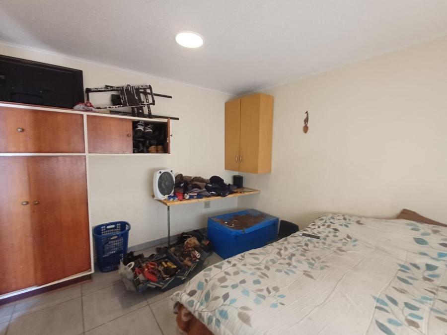 7 Bedroom Property for Sale in Kenilworth Gauteng