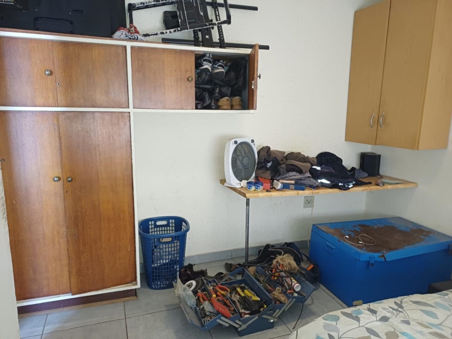 7 Bedroom Property for Sale in Kenilworth Gauteng