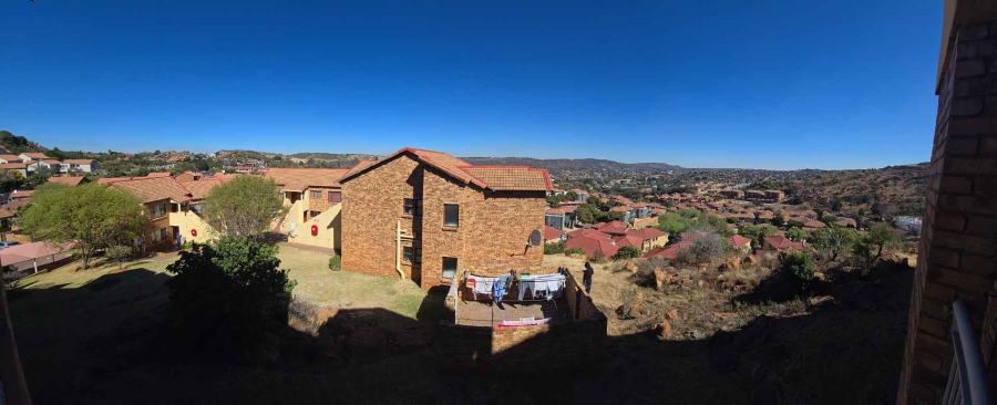 2 Bedroom Property for Sale in Winchester Hills Gauteng