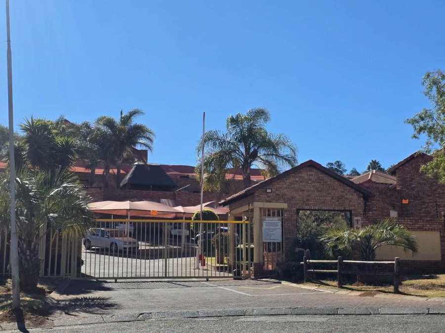 2 Bedroom Property for Sale in Winchester Hills Gauteng