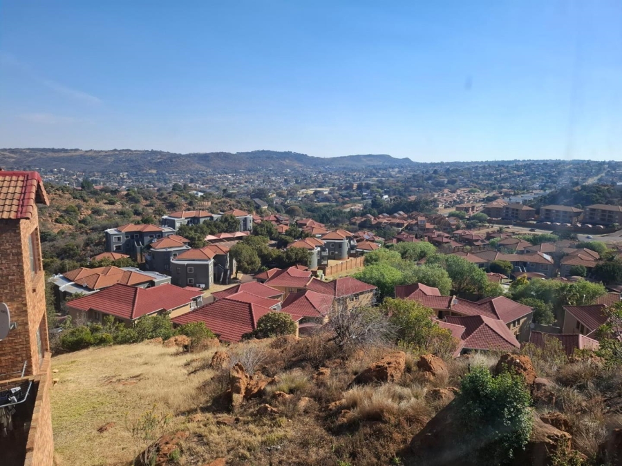 2 Bedroom Property for Sale in Winchester Hills Gauteng