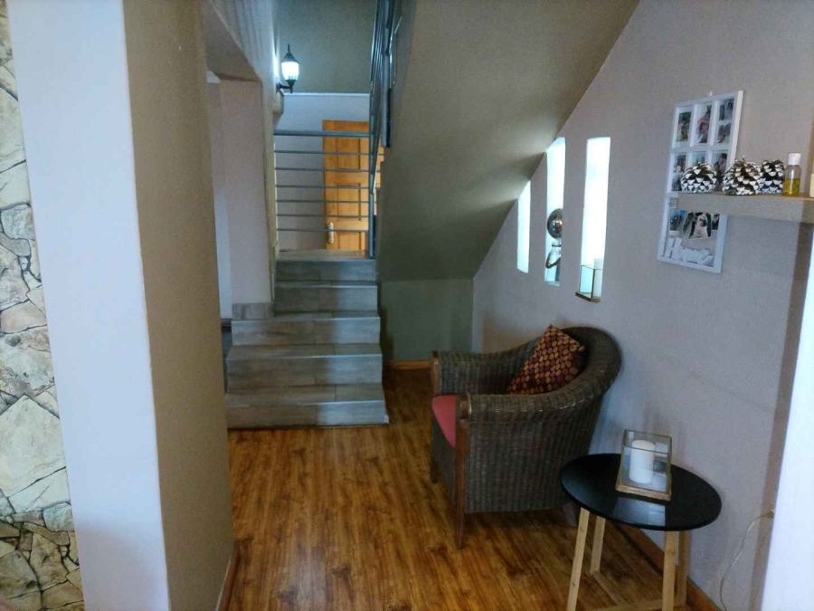4 Bedroom Property for Sale in Lenasia Gauteng