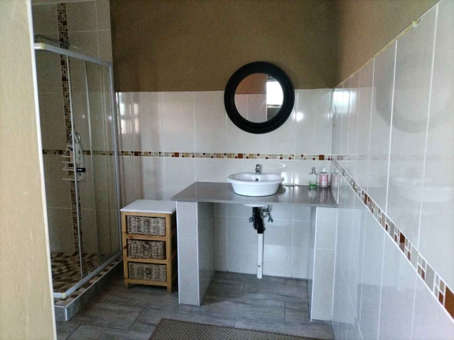 4 Bedroom Property for Sale in Lenasia Gauteng