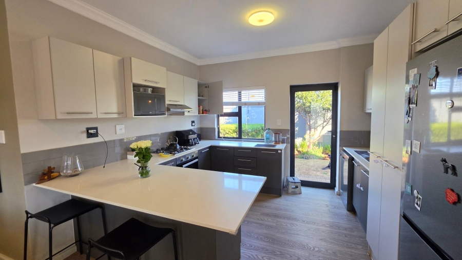 3 Bedroom Property for Sale in Country View Gauteng