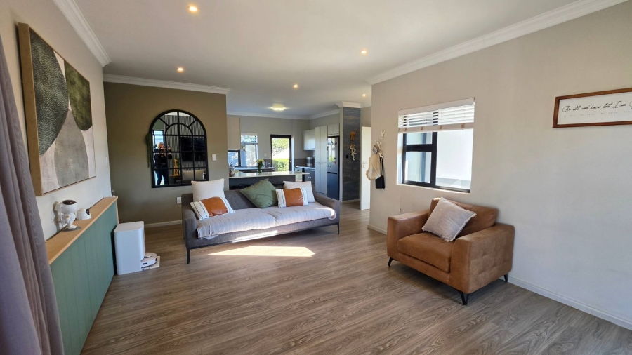 3 Bedroom Property for Sale in Country View Gauteng