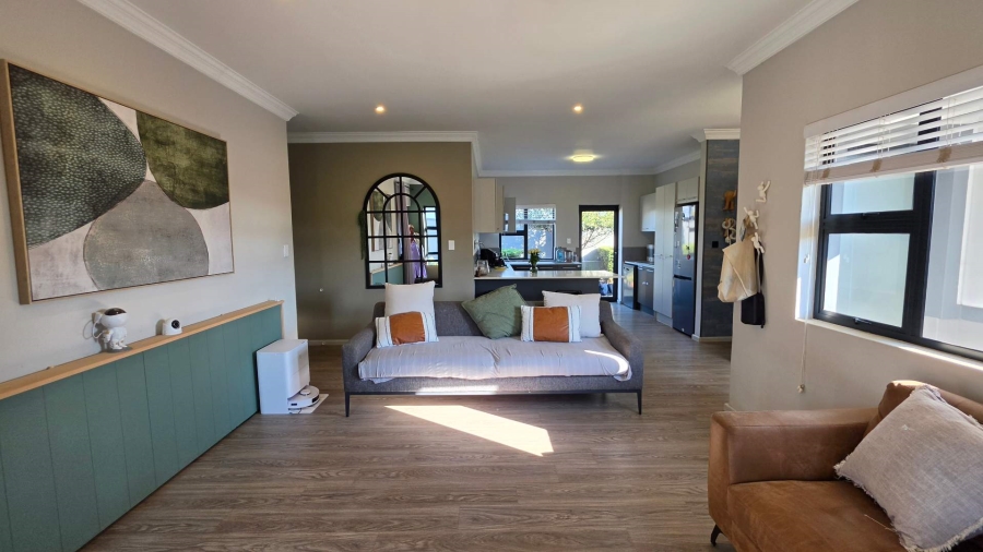 3 Bedroom Property for Sale in Country View Gauteng