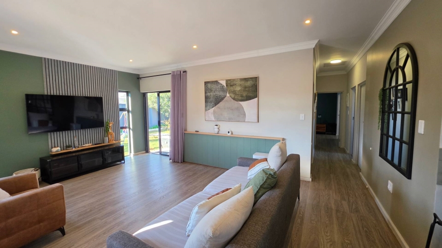 3 Bedroom Property for Sale in Country View Gauteng