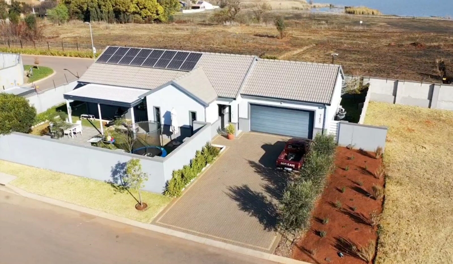 3 Bedroom Property for Sale in Country View Gauteng