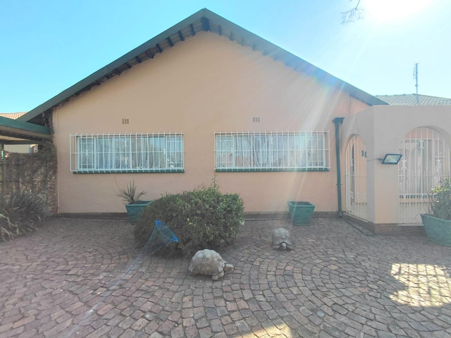 3 Bedroom Property for Sale in Randhart Gauteng