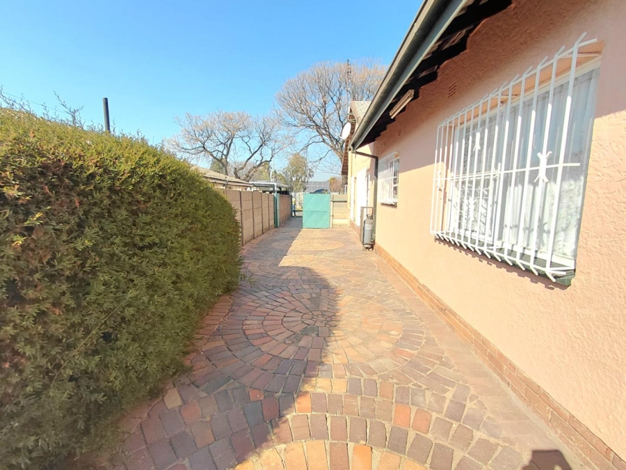 3 Bedroom Property for Sale in Randhart Gauteng