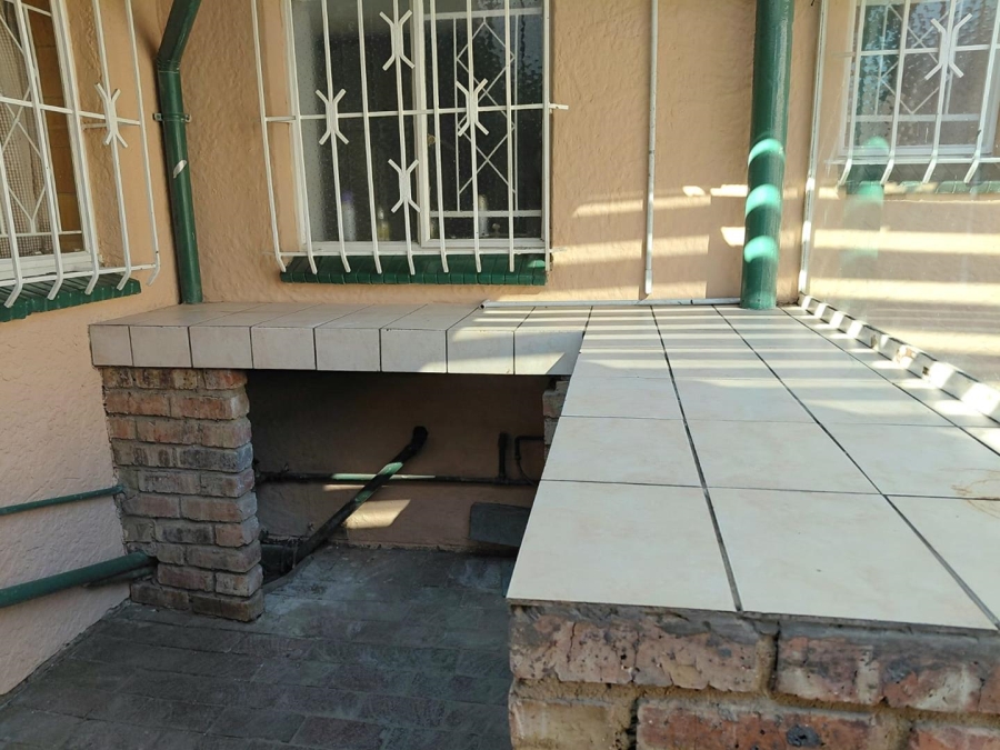 3 Bedroom Property for Sale in Randhart Gauteng