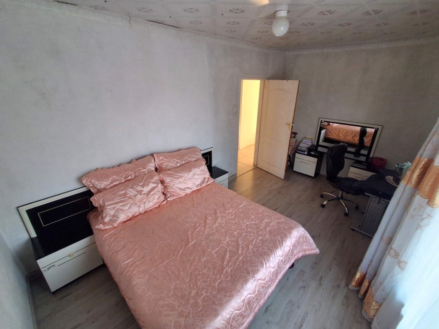 4 Bedroom Property for Sale in Elandspoort Gauteng