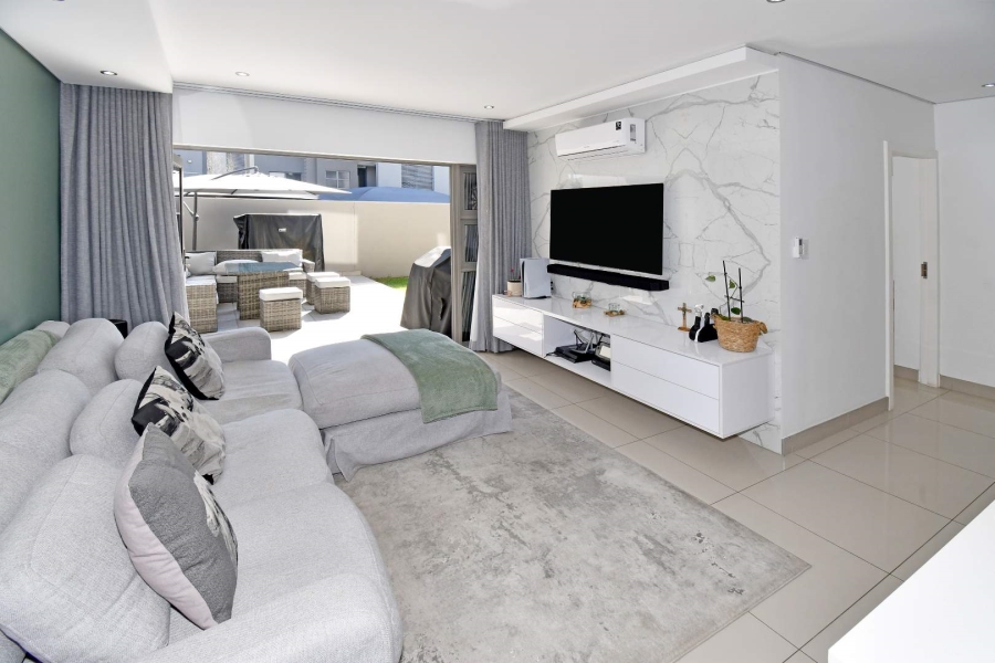 3 Bedroom Property for Sale in Broadacres Gauteng