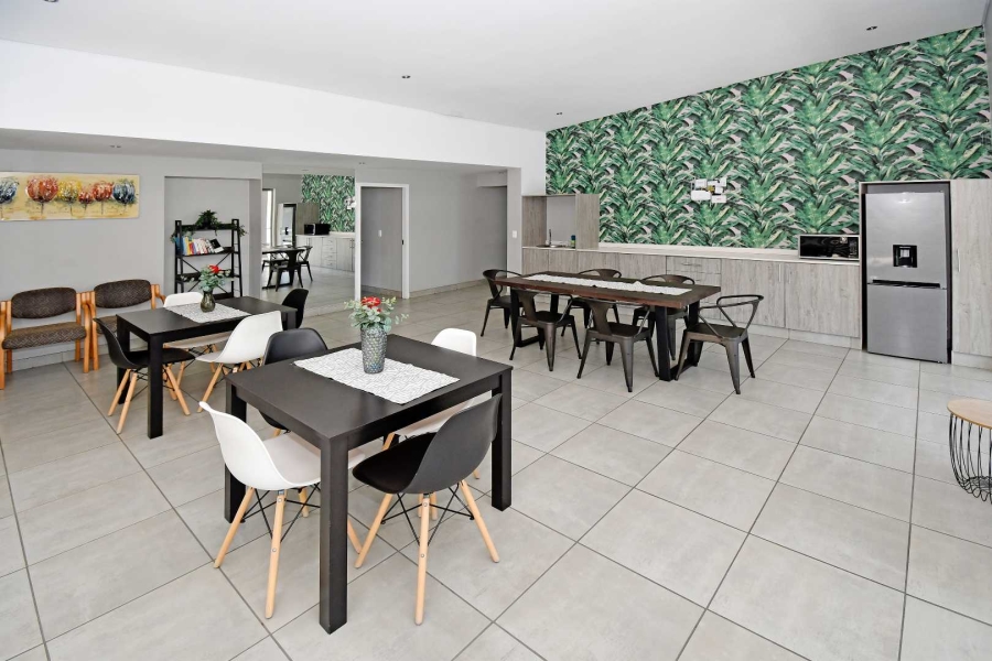 3 Bedroom Property for Sale in Broadacres Gauteng