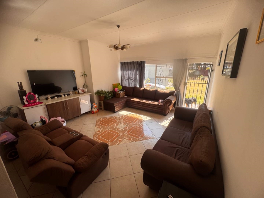 4 Bedroom Property for Sale in Brackenhurst Gauteng
