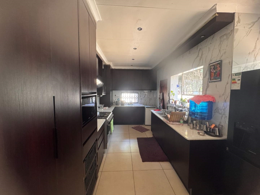 4 Bedroom Property for Sale in Brackenhurst Gauteng