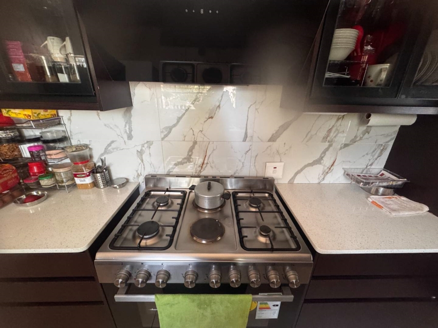 4 Bedroom Property for Sale in Brackenhurst Gauteng