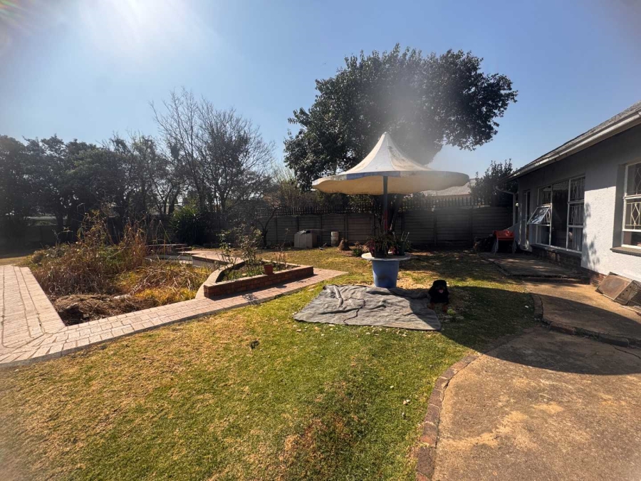 4 Bedroom Property for Sale in Brackenhurst Gauteng