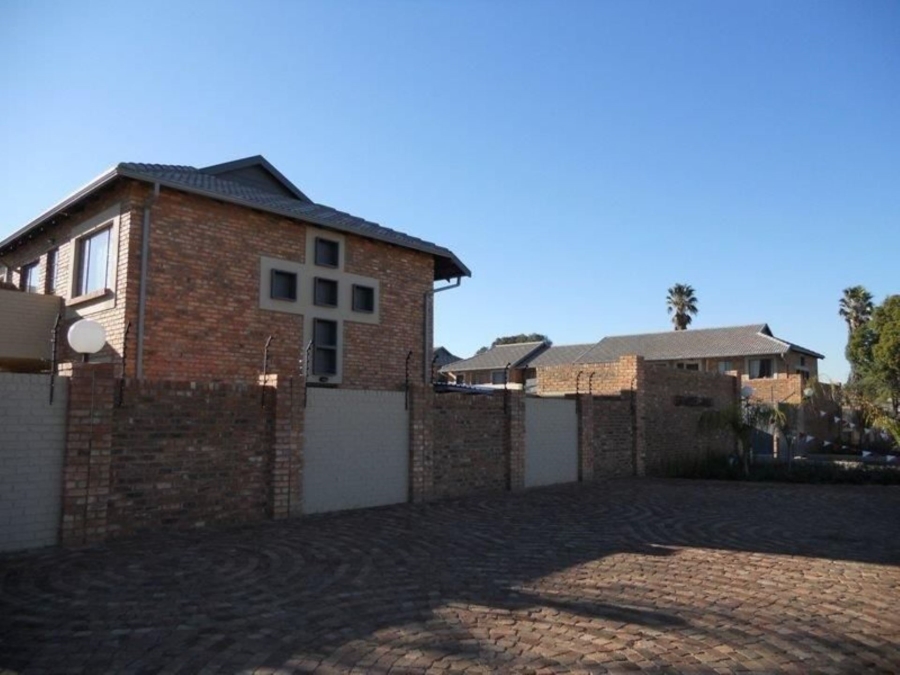 0 Bedroom Property for Sale in Rietfontein Gauteng