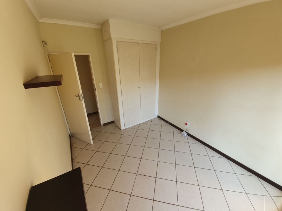 To Let 2 Bedroom Property for Rent in Equestria Gauteng