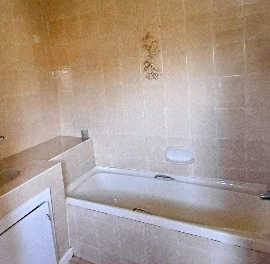 3 Bedroom Property for Sale in Highway Gardens Gauteng