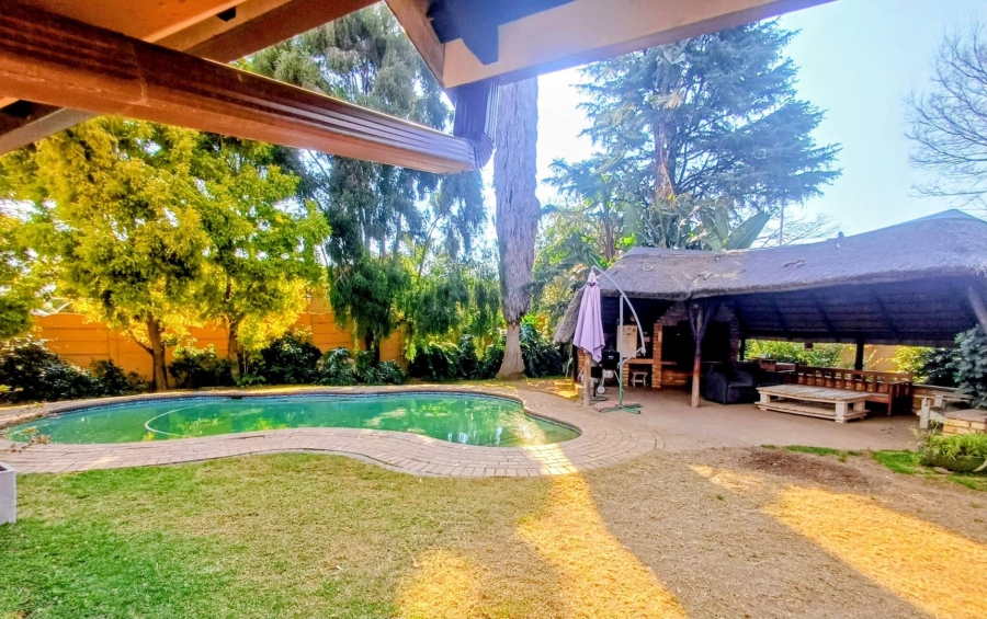3 Bedroom Property for Sale in Highway Gardens Gauteng