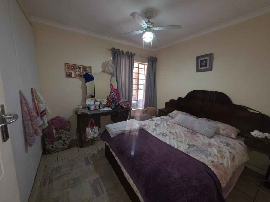 To Let 3 Bedroom Property for Rent in The Wilds Gauteng