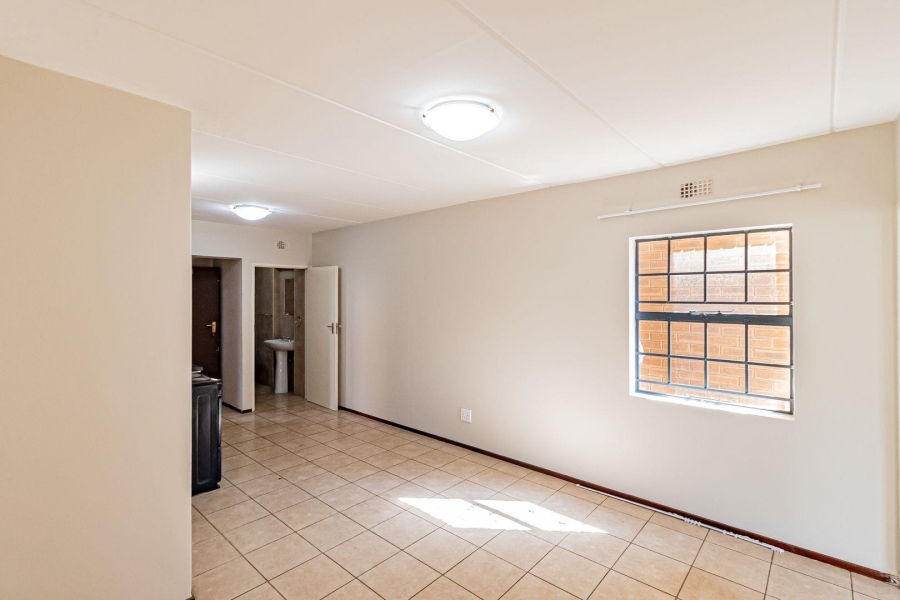 1 Bedroom Property for Sale in Midrand Gauteng