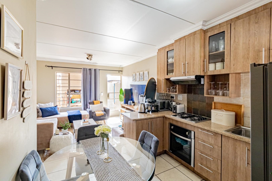 2 Bedroom Property for Sale in Pretoria West Gauteng